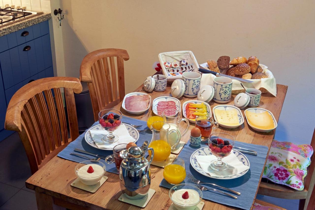 Bed and Breakfast Huys En Hoff Aen Den Haspel à Oirschot Extérieur photo